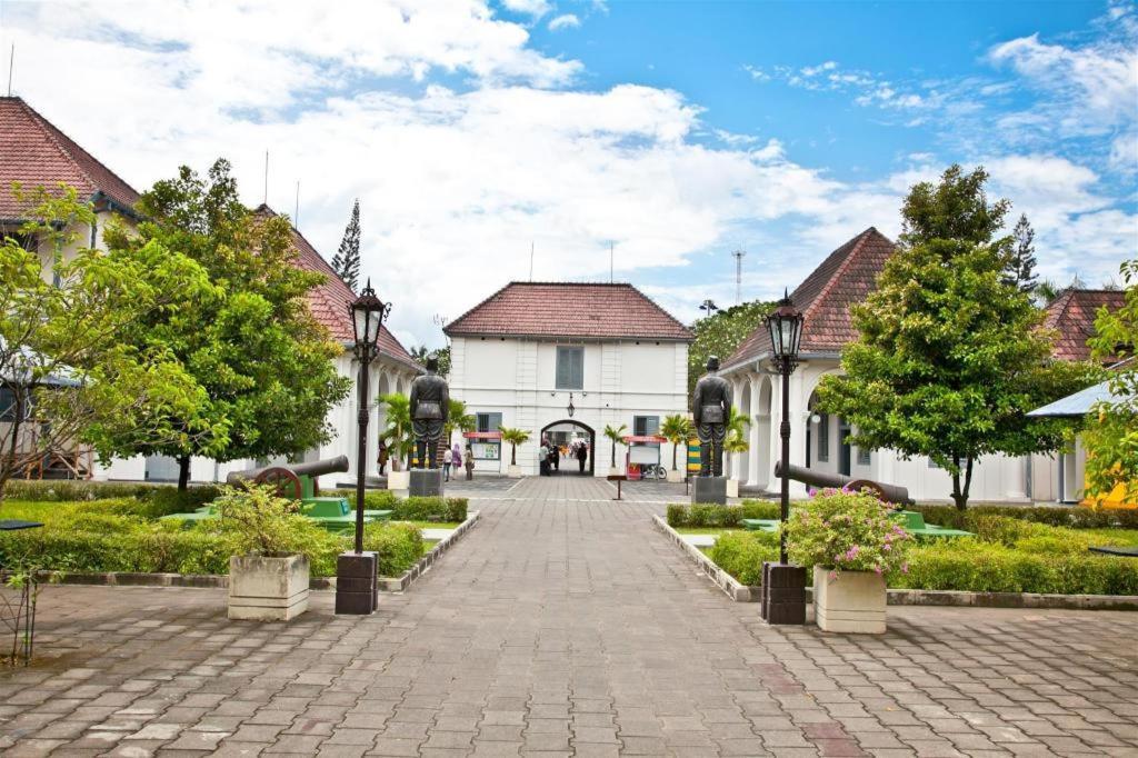 Tasik Jogja Hotel Yogyakarta Esterno foto