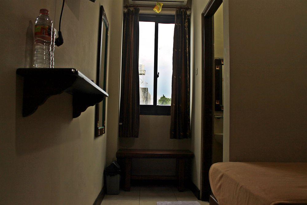 Tasik Jogja Hotel Yogyakarta Esterno foto